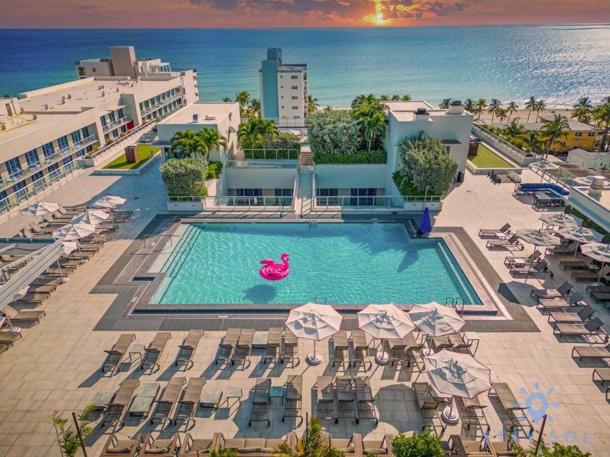 Rooftop Pool - Balcony - Hollywood Beach Broad - Walk Экстерьер фото