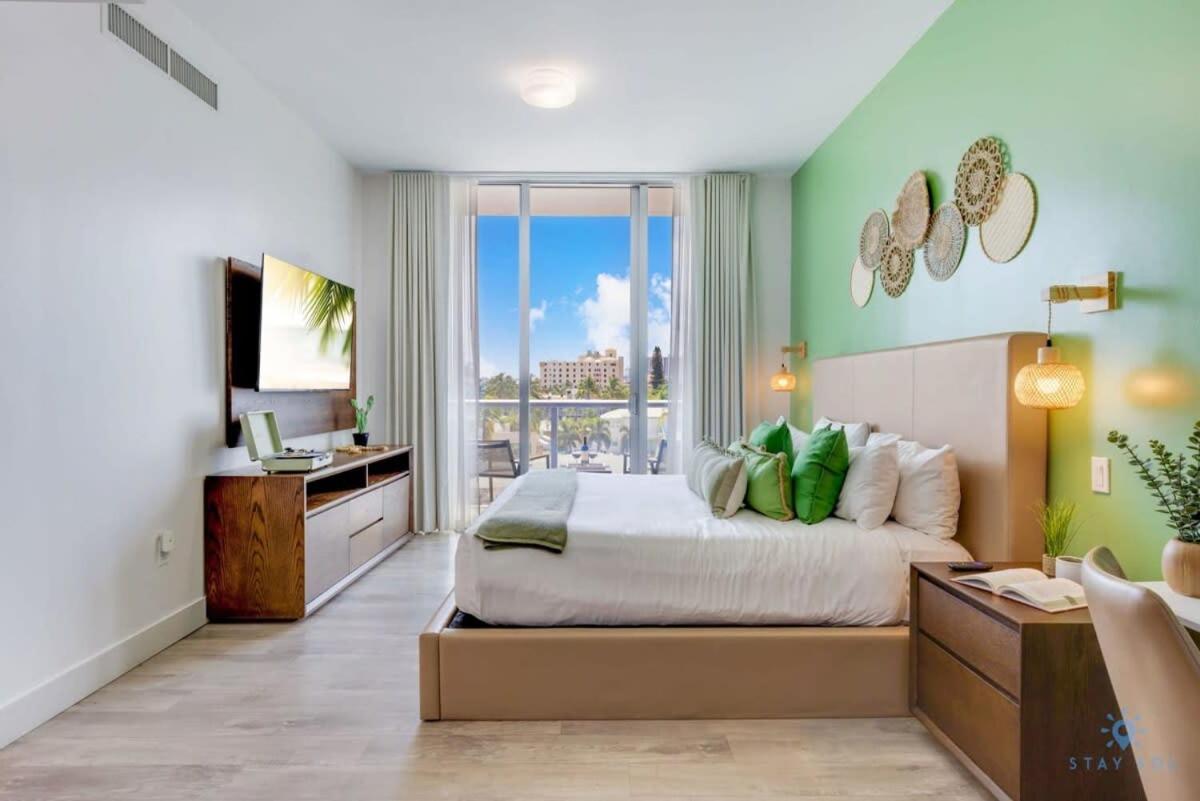 Rooftop Pool - Balcony - Hollywood Beach Broad - Walk Экстерьер фото